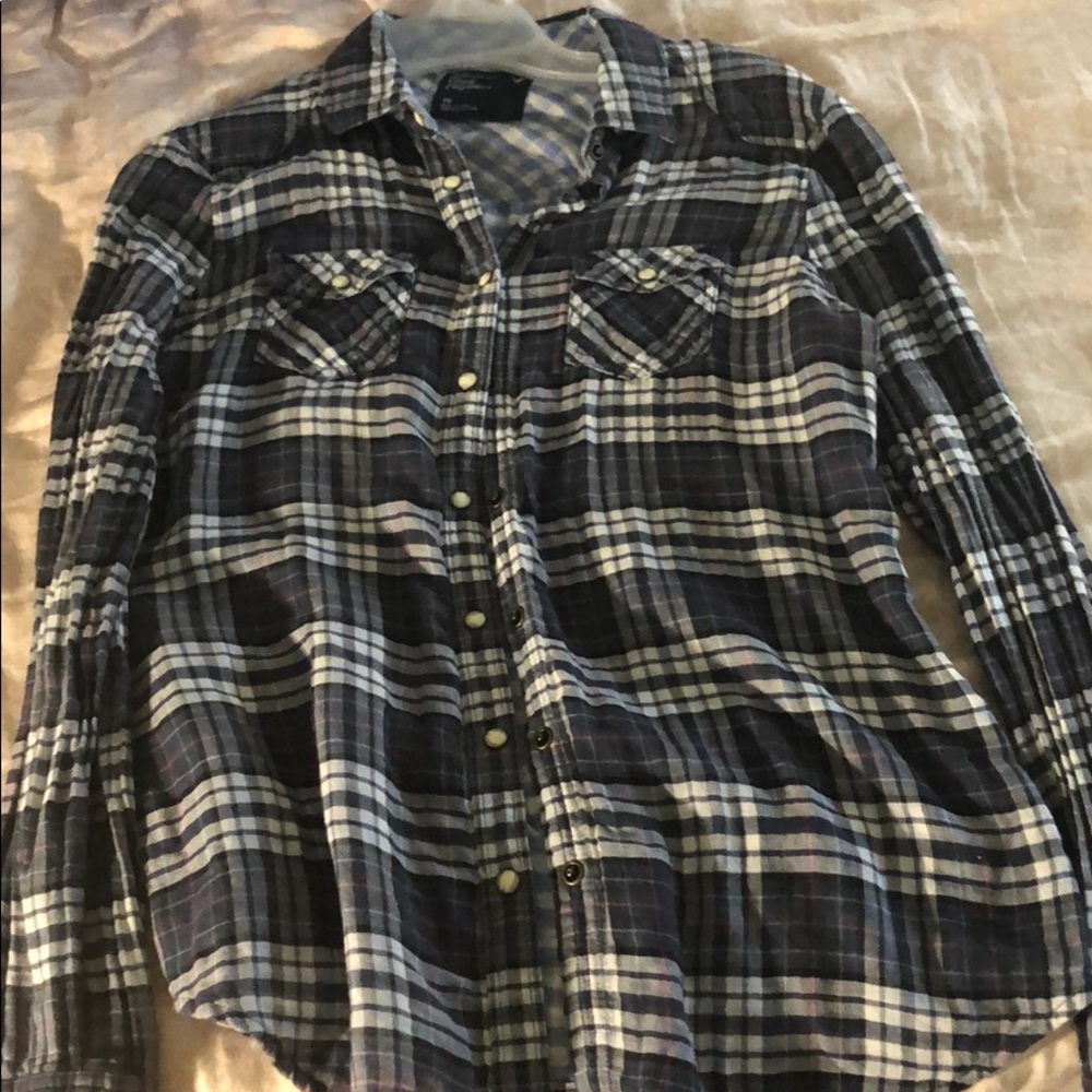 Women’s flannel shirt